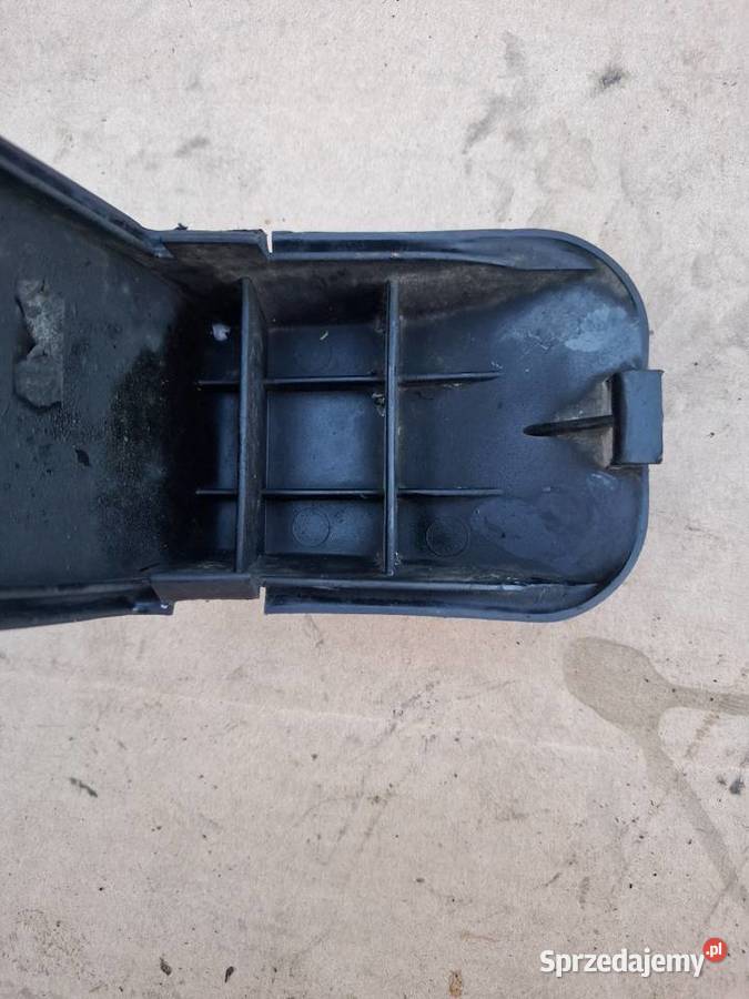 Plastikowa osłona pompy hamulcowej Fiat 126p Strzelce Opolskie