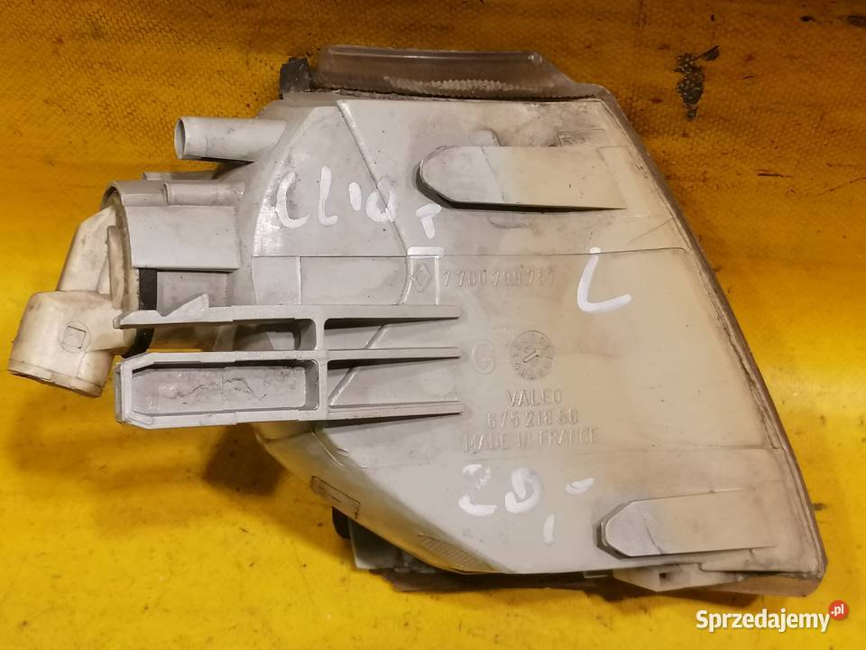 kierunkowskaz lewy 7700799757 Renault Clio 1 łódzkie Piotrków Trybunalski sprzedam