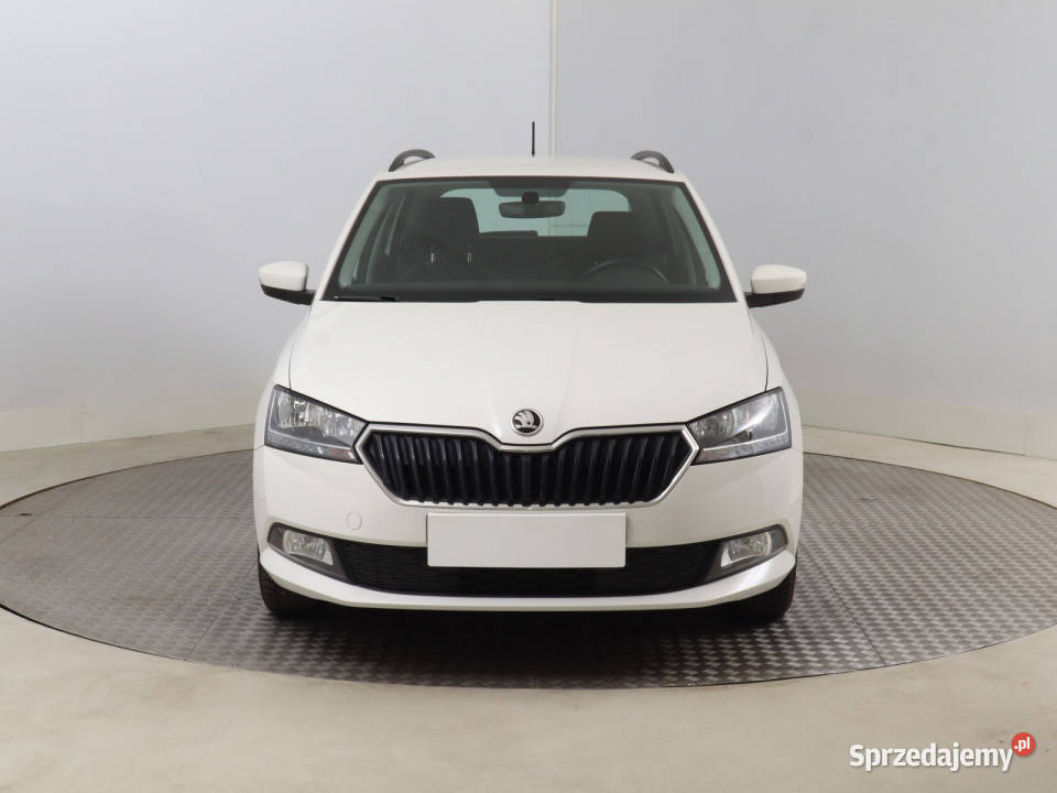 Skoda Fabia 10 TSI Bielany Wrocławskie