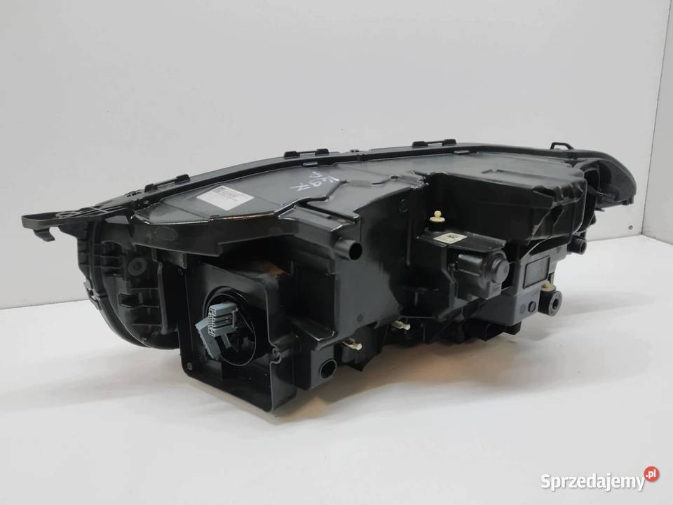 LAMPA PRZÓD PRAWA FULL LED EUROPA 32228297 Volvo