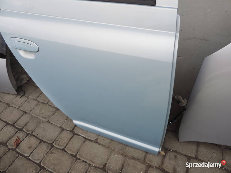 DRZWI PRAWY TYŁ TOYOTA YARIS 1 Rok produkcji 2000 Nowy Sącz