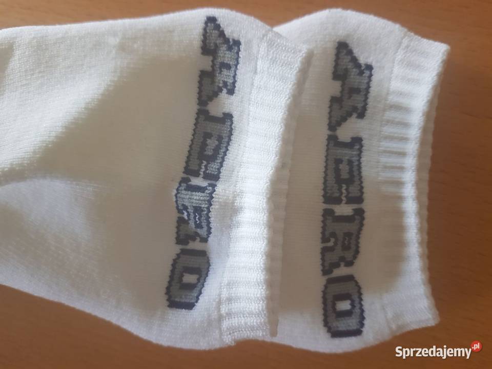 3 paryAeropostale stopki sportowe amerykańskie Rozmiar L Pozostałe świętokrzyskie Kielce