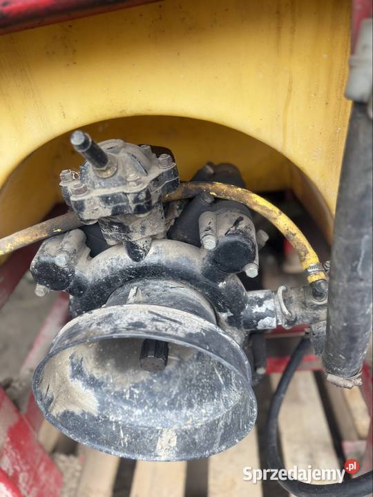 Opryskiwacz TAD LEN 1000l 15m