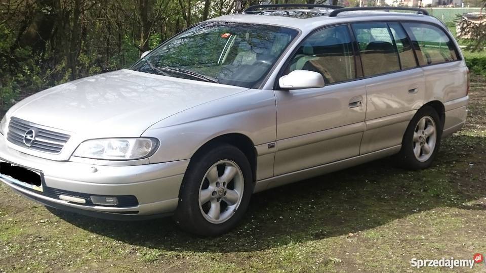 Opel omega bose