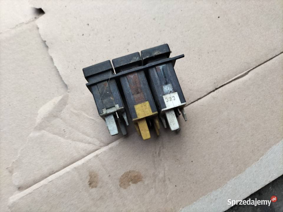 PRZEŁĄCZNIK REGULACJI ŚWIATEŁ AUDI 80 90 B3 B4 lubelskie Kamień-Kolonia sprzedam
