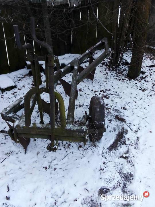SPRZEDAM PŁUGI SKIBOWE 4UNIA GRUDZIĄC nieuszkodzony Tarnogród