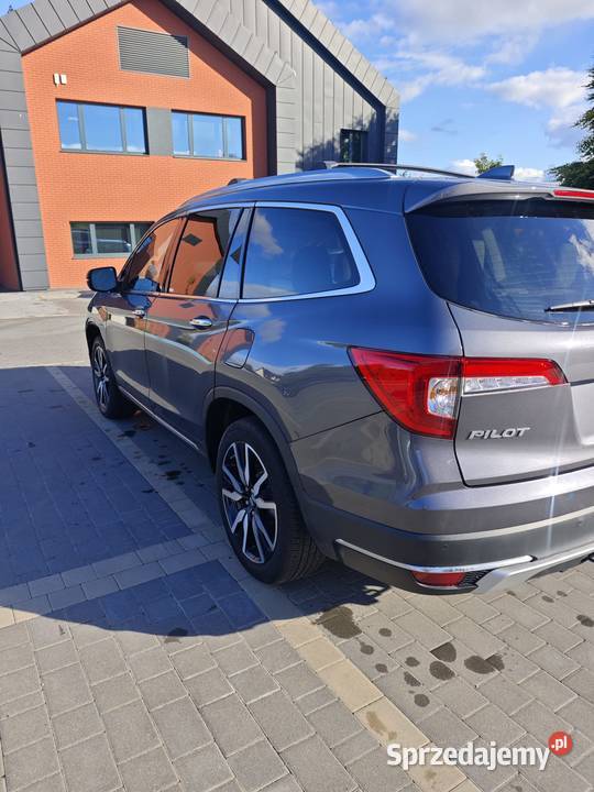 Honda Pilot Touring 35 V6 8 osób benzyna Sierakowice