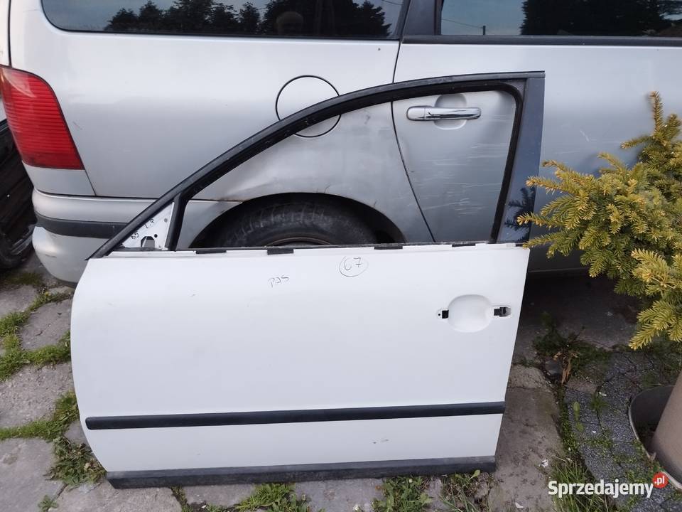 Vw Passat b5 3b Drzwi lewy przód osobowe Części Tychy