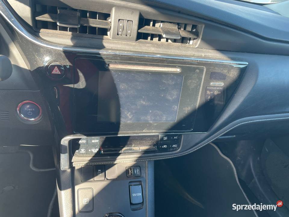 TOYOTA Auris 18i 136 Hybride Touring Sports Przemyśl
