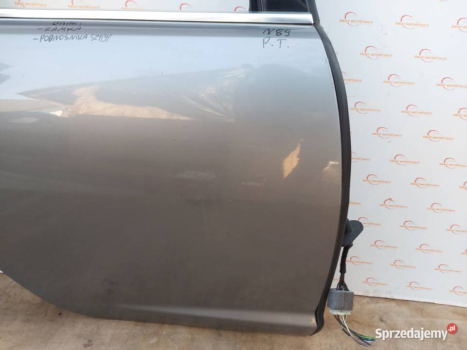 JAGUAR XF 30 TDV6 10r drzwi prawe tył 130