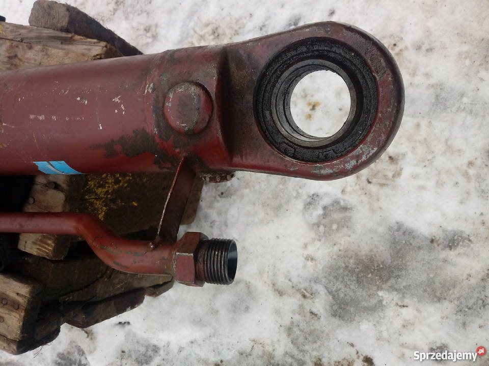 Siłownik tylnej łyżki ostrówek Części zamienne Brzostowa Góra sprzedam