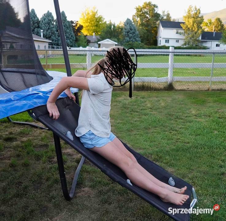 Zjeżdżalnia i drabinka do trampoliny z uchwytem Dom i Ogród