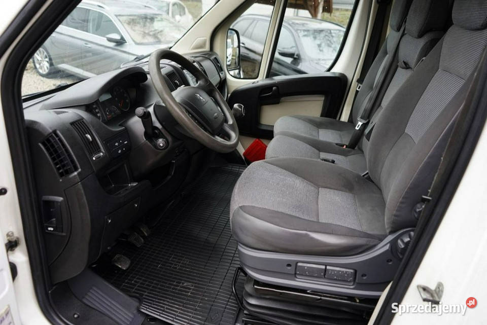 Peugeot Boxer 30HDI Klima 177 2012r Płock sprzedam