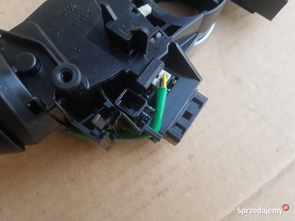 Subaru Outback IV BR lift pająk przełącznik osobowe Legnica