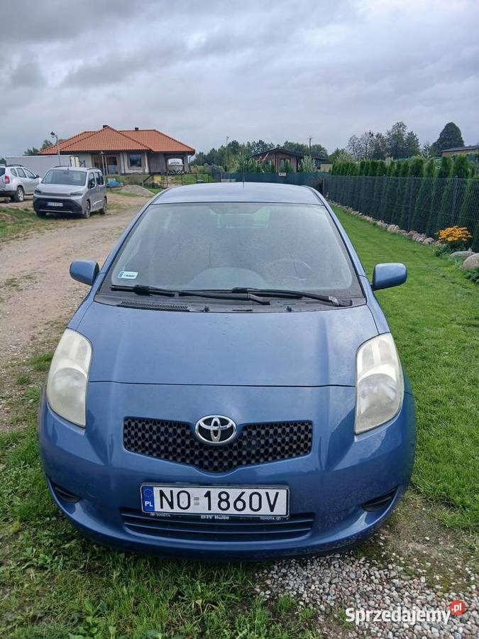 Fajna Toyota Yatis manualna Stękiny