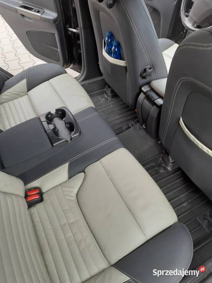Volvo v50 20 diesel 136 koni diesel Nieledew