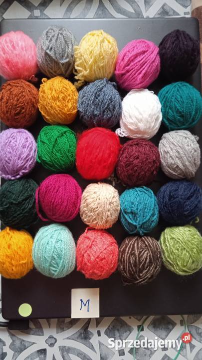 Włóczka na robótki ręczne na szydełko druty