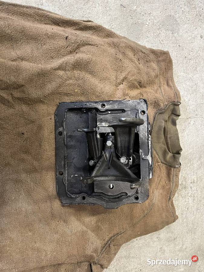 Dekiel pokrywa skrzyni Uaz 469 Nowy Typ Glinka