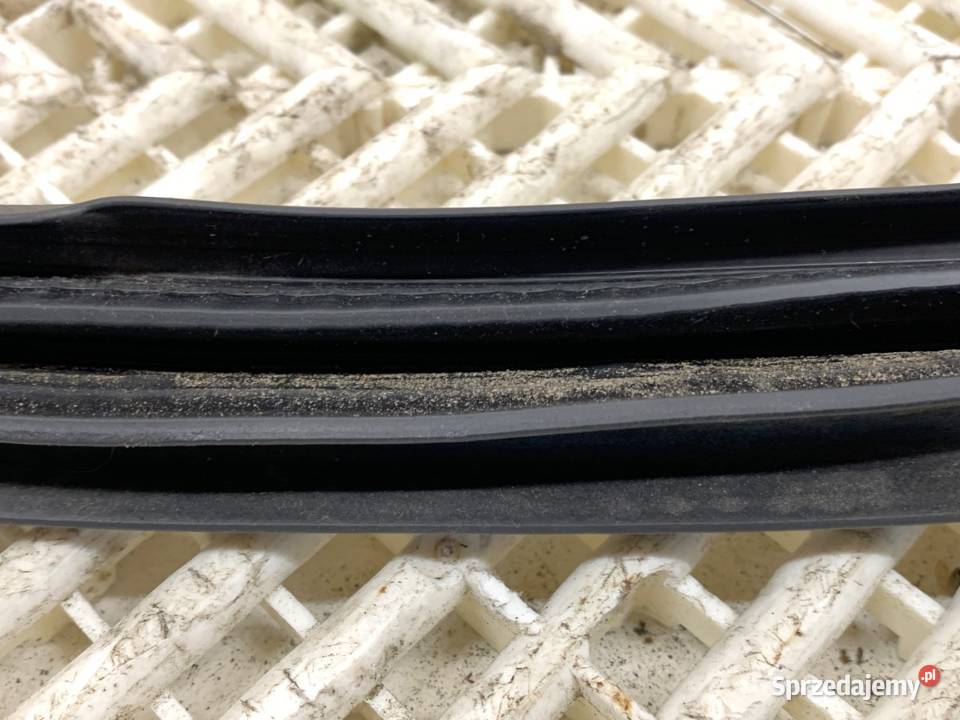 USZCZELKA PROGU PRAWA FORD MONDEO MK4 Hatchback podkarpackie