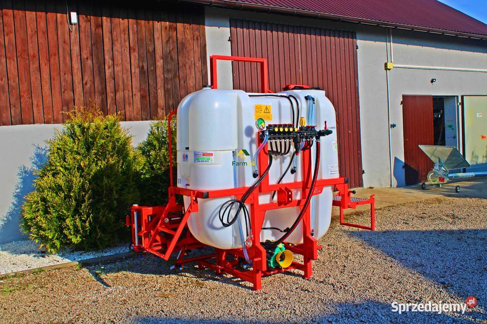 Opryskiwacz 600L 800L 1000L 15m Opryskiwacz Kolonia Gorzędów sprzedam