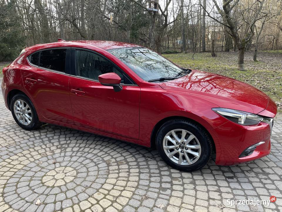 Mazda 3 bogate wyposażenie i niski przebieg 76000km