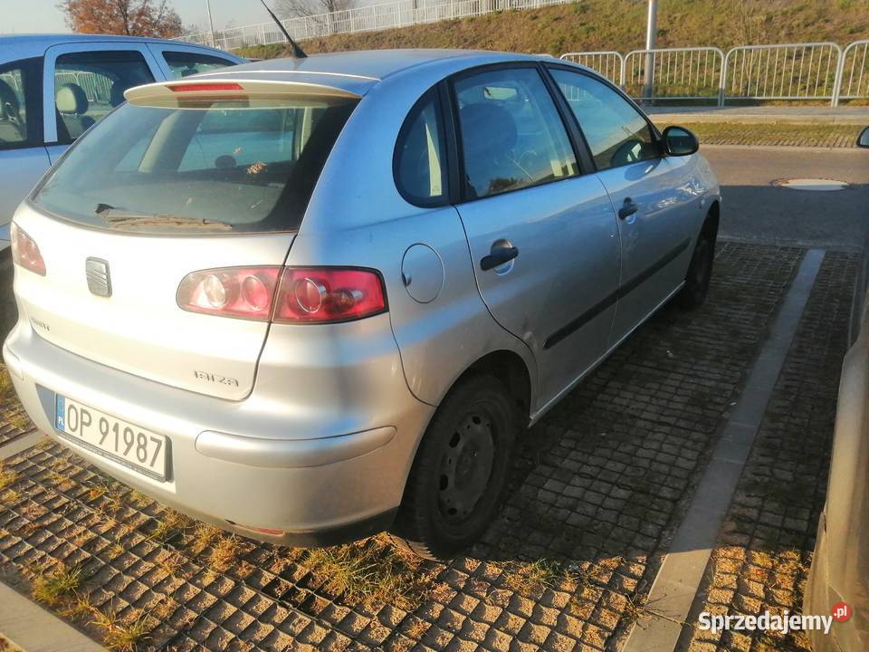 seat ibiza 5 drzwiowy 2003 Samochody osobowe