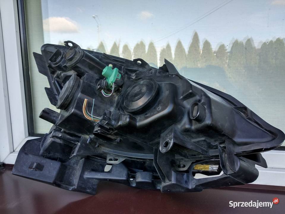 Renault Scenic 2 II LIFT FL lampa przednia lewa Sieradz
