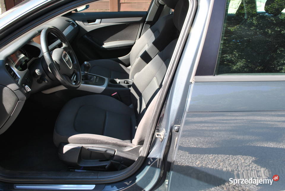 Audi A4 B8 20 TDI 196 przebiegu AVANT diesel śląskie Ruda Śląska