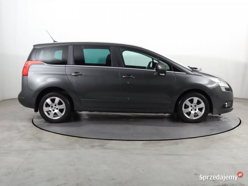 Peugeot 5008 16 HDi wielofunkcyjna kierownica Katowice