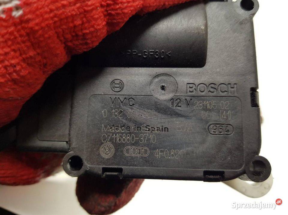 SILNICZEK NAWIEWU 4E0820511B AUDI A8 D3 Lipno