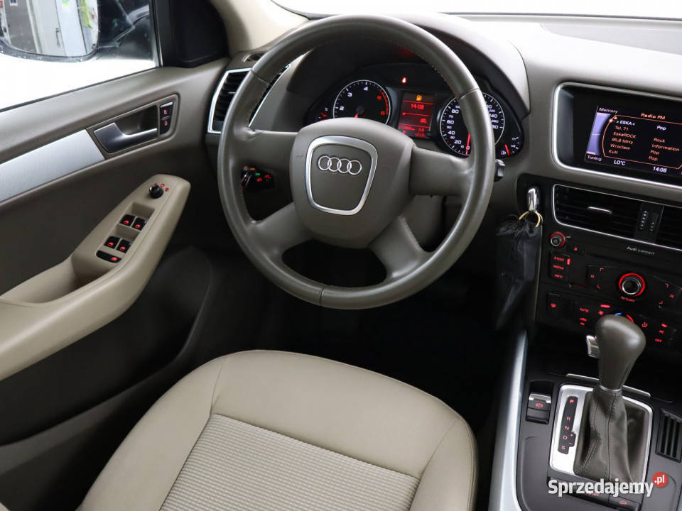 Audi Q5 30 TDI reflektory ksenonowe