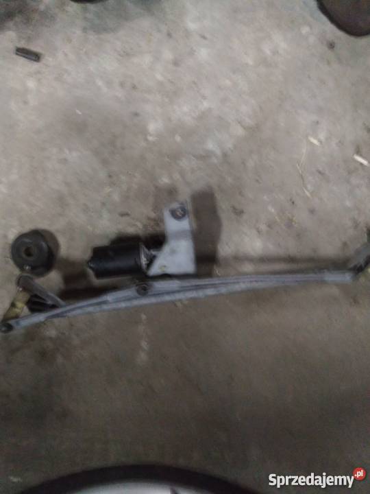 VOLVO V70 2000 SILNIK WYCIERACZEK Rok produkcji 2000 lubelskie Mircze