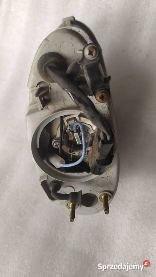 Hyundai coupe 1996 1997 1999 halogen lewy Byków