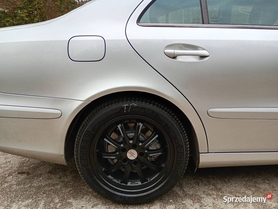 Mercedes w211 26 v6 benzyna automat Klasa E Piaseczno