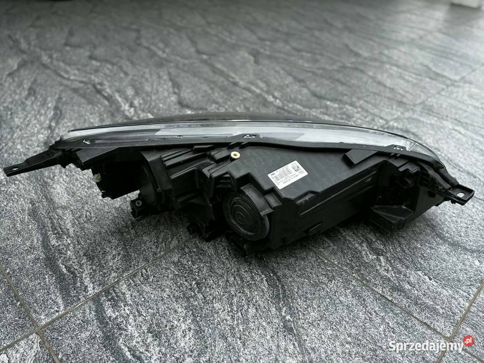 Lampa Przód Ford Kuga MK3 FULL LED Lampy przednie Żywiec