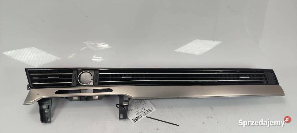 KRATKA NAWIEWU VOLKSWAGEN PASSAT B8 RLINE Lipno