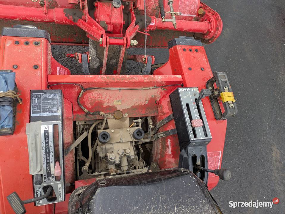 Yanmar F145D kompaktowy traktor 44 14 Skała