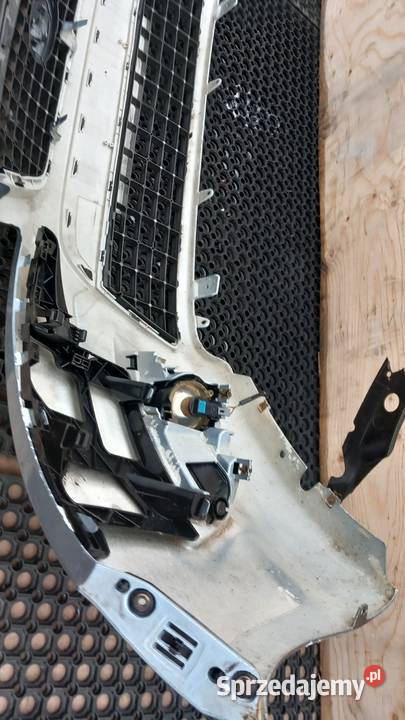 FORD MONDEO MK4 ZDERZAK PRZÓD HALOGEN 76 osobowe Zbierkowo