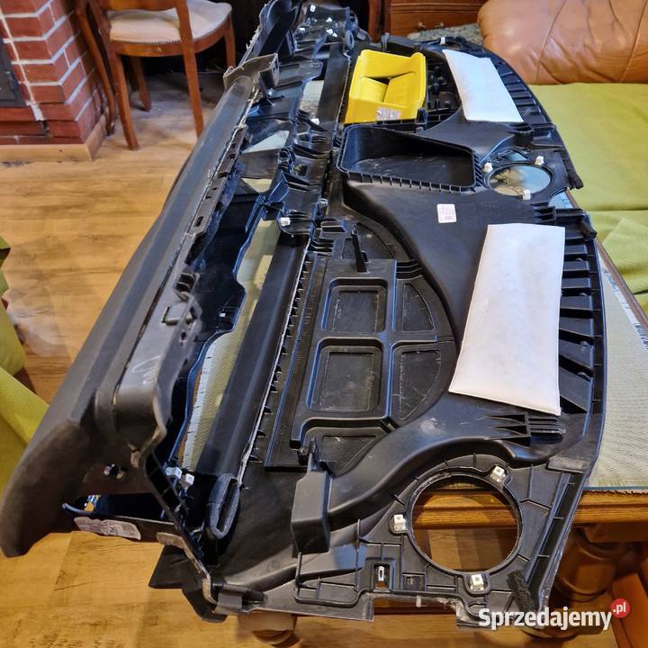 TESLA MODEL 3 2023 LIFT DESKA ROZDZIELCZA Warszawa