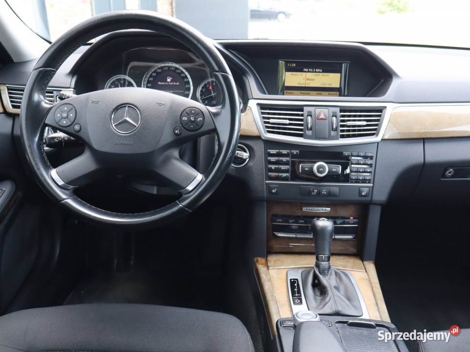 Mercedes E E 200 automatyczna Klasa E Piaseczno sprzedam