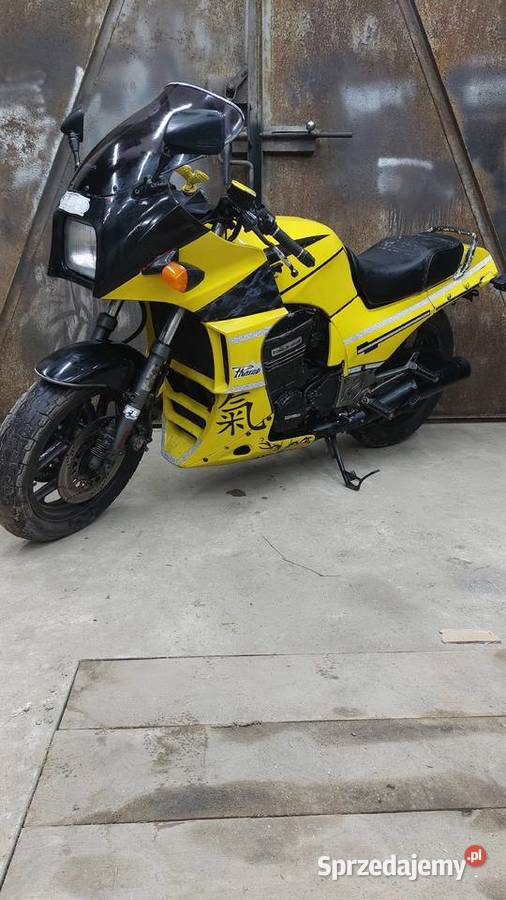 Kawasaki gpz 900r Top Gun