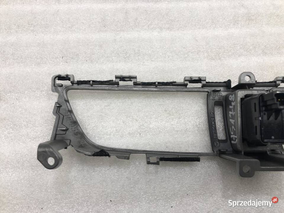 WŁĄCZNIK PANEL AWARYJNYCH MAZDA 6 III GJ Panele sterowania, przełączniki sprzedam
