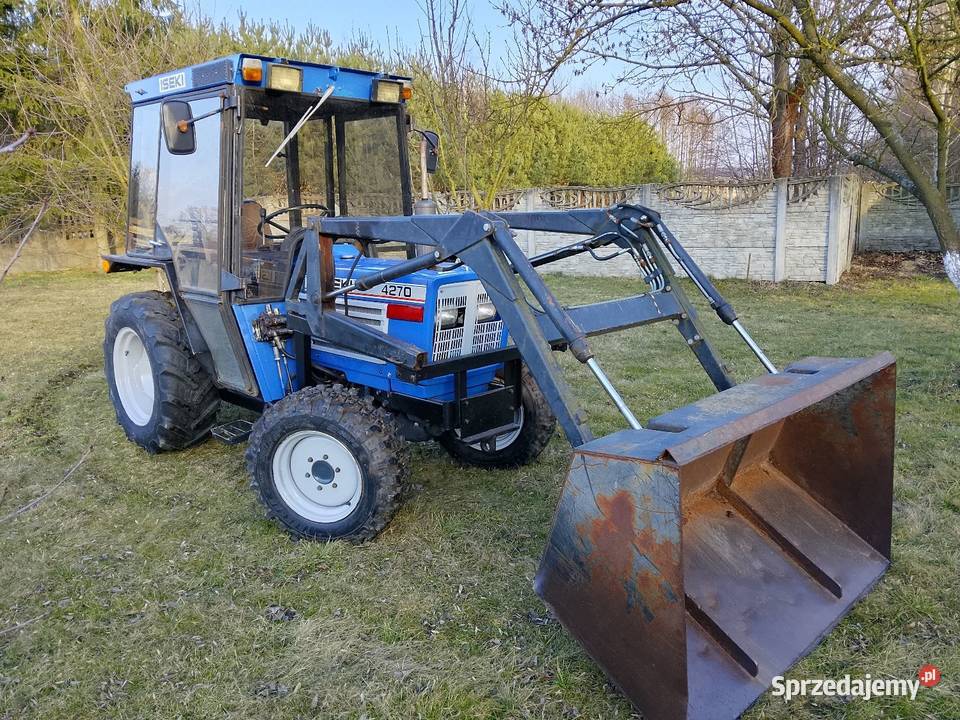 OKAZJA ISEKI 4270 Bebelno-Kolonia