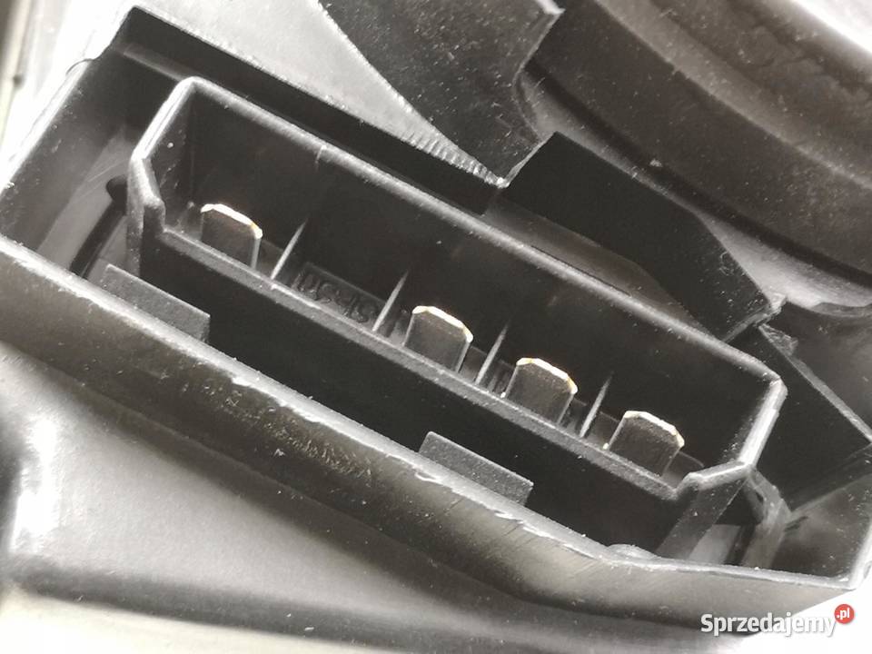 LAMPA PRAWY PRZÓD FORD SIERRA MK2 19871993 NOWA