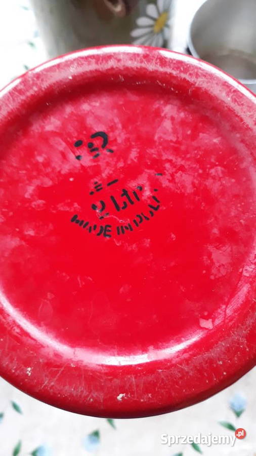 Emaliowana kanka z pokrywką z PRLuOryginalna z Gorzów Wielkopolski