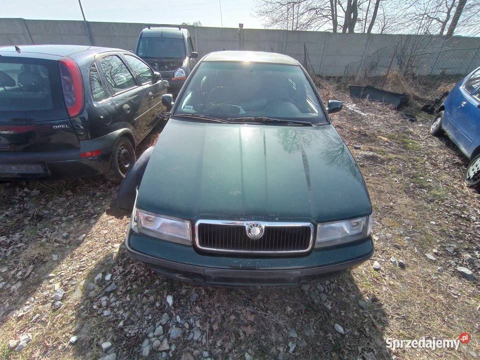 Skoda Octavia 19 66 kW 2000 r dawca części Szklarka Myślniewska