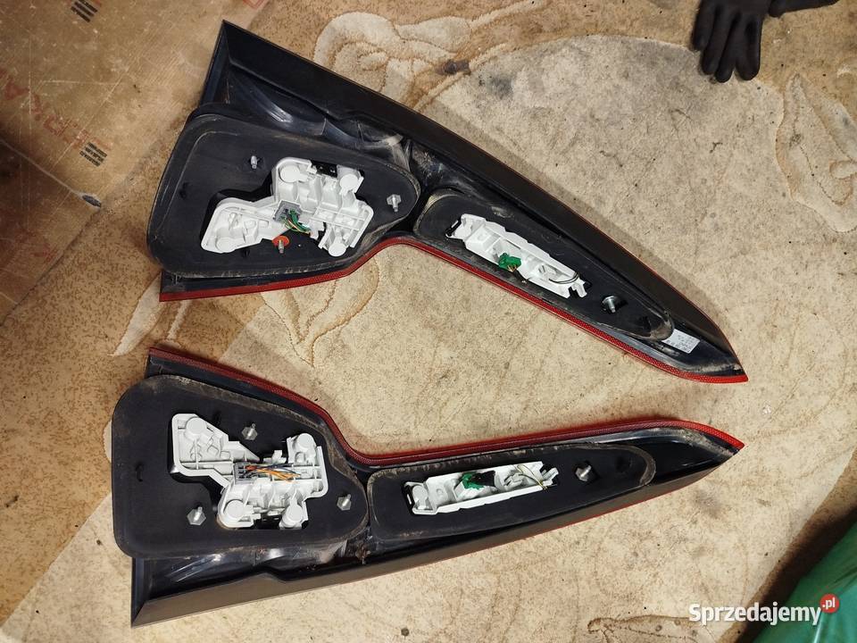 Lampa lewa prawa tył Volvo V50 polift Sokołów Podlaski