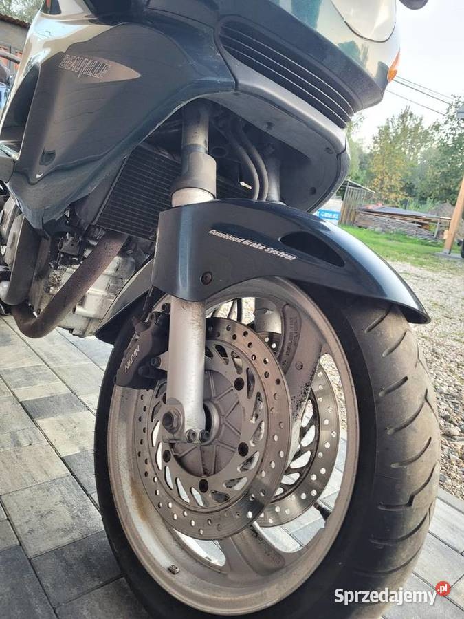 Honda NT 650 Deauville