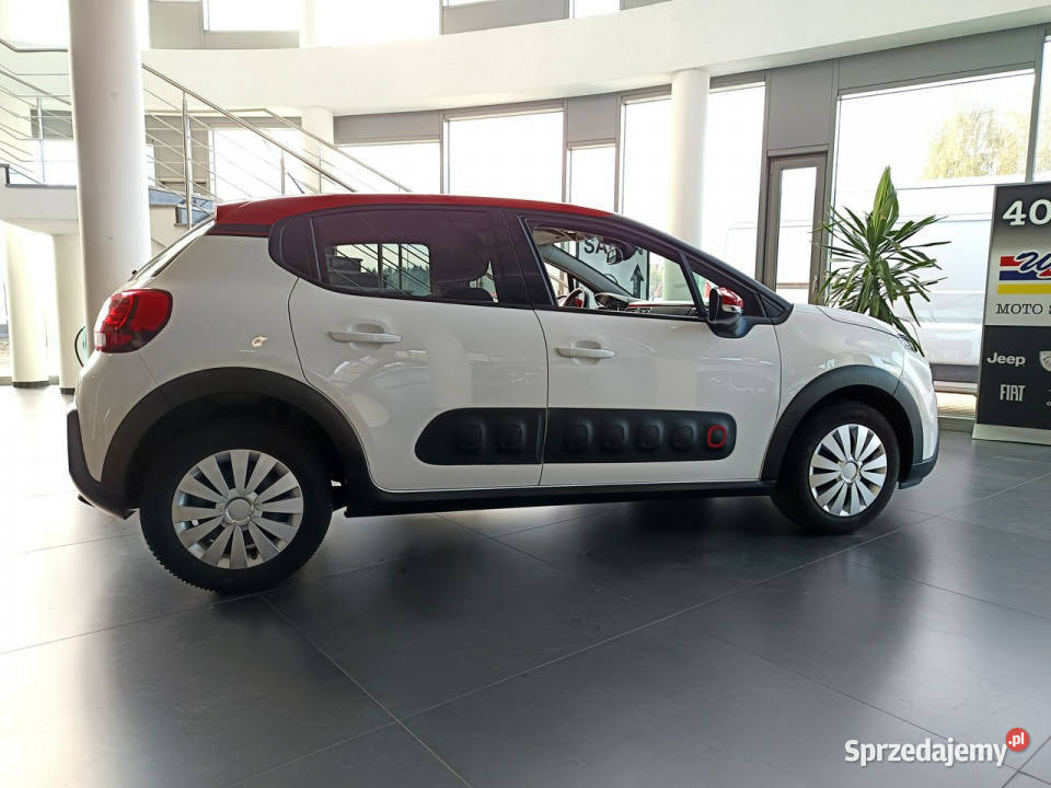 Citroen C3 12 83 wypoosażenie serwis III 2016 światła przeciwmgielne Nowy Sącz