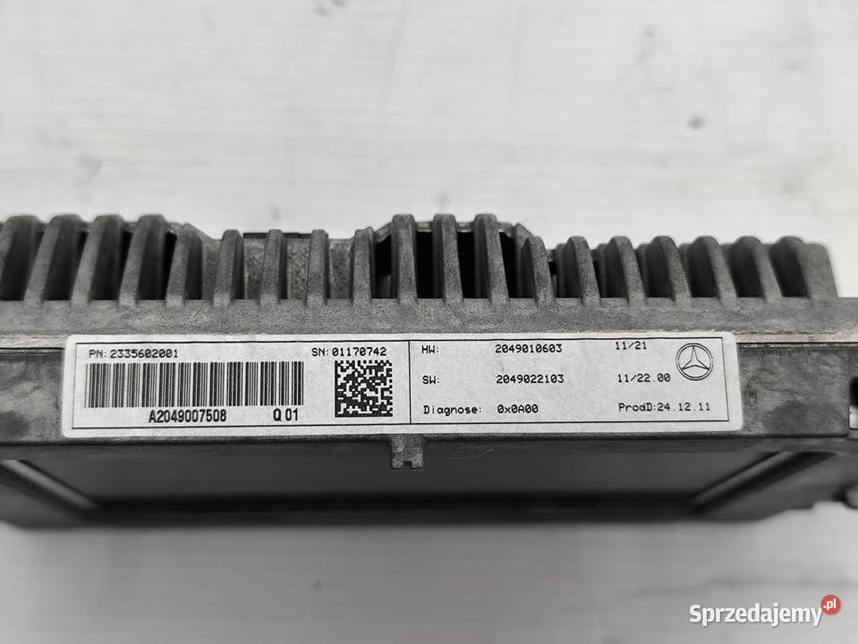 EKRAN WYŚWIETLACZ NAWIGACJI MERCEDES W204 LIFT sprzedam